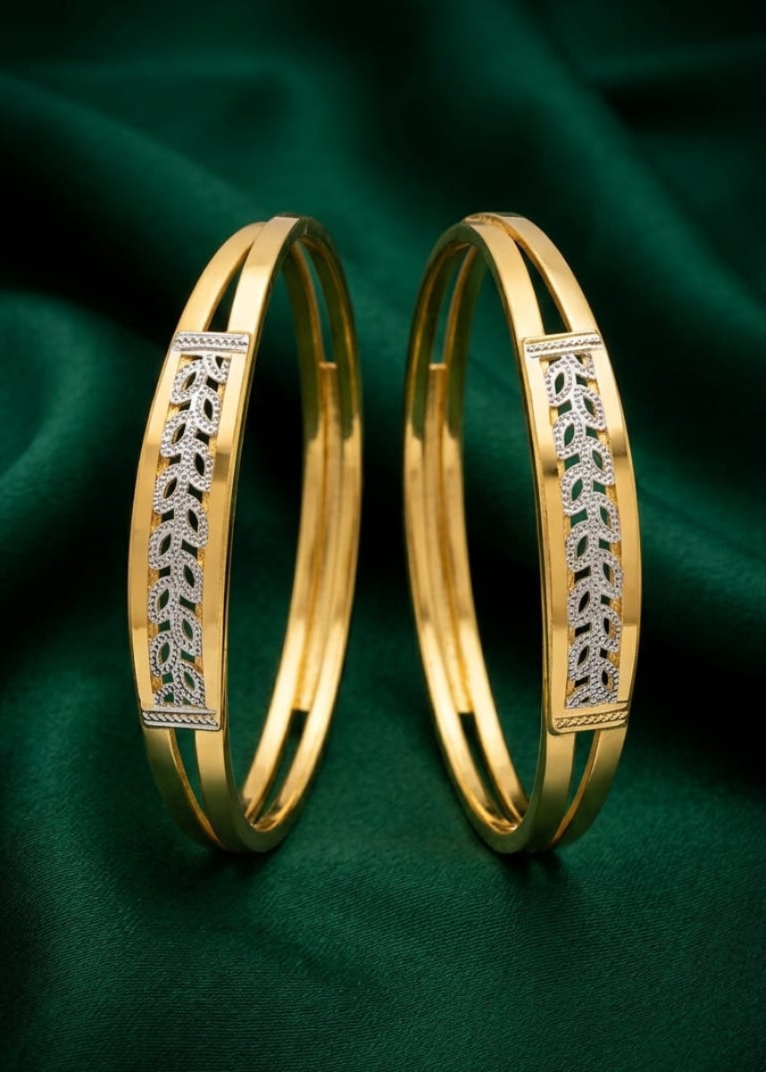 916 GOLD BANGLES